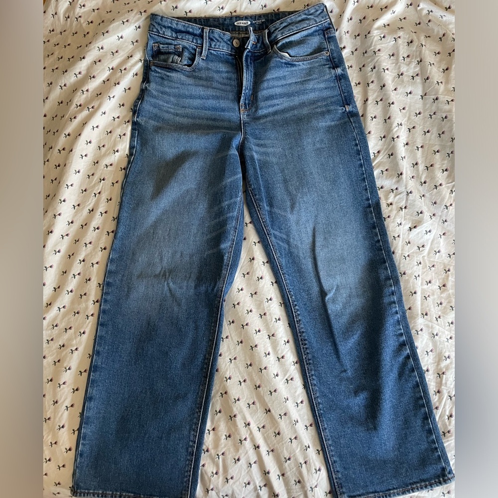 Old Navy Wide Leg High Waisted Jeans in Medium Wash Size 8